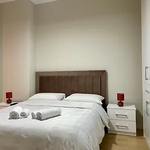 home-inn-apartment-near-city-center.albaniahotels.org/